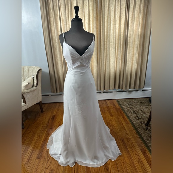 Moonlight Bridal Dresses & Skirts - Moonlight Bridal White Spaghetti-Strap Satin Wedding Gown